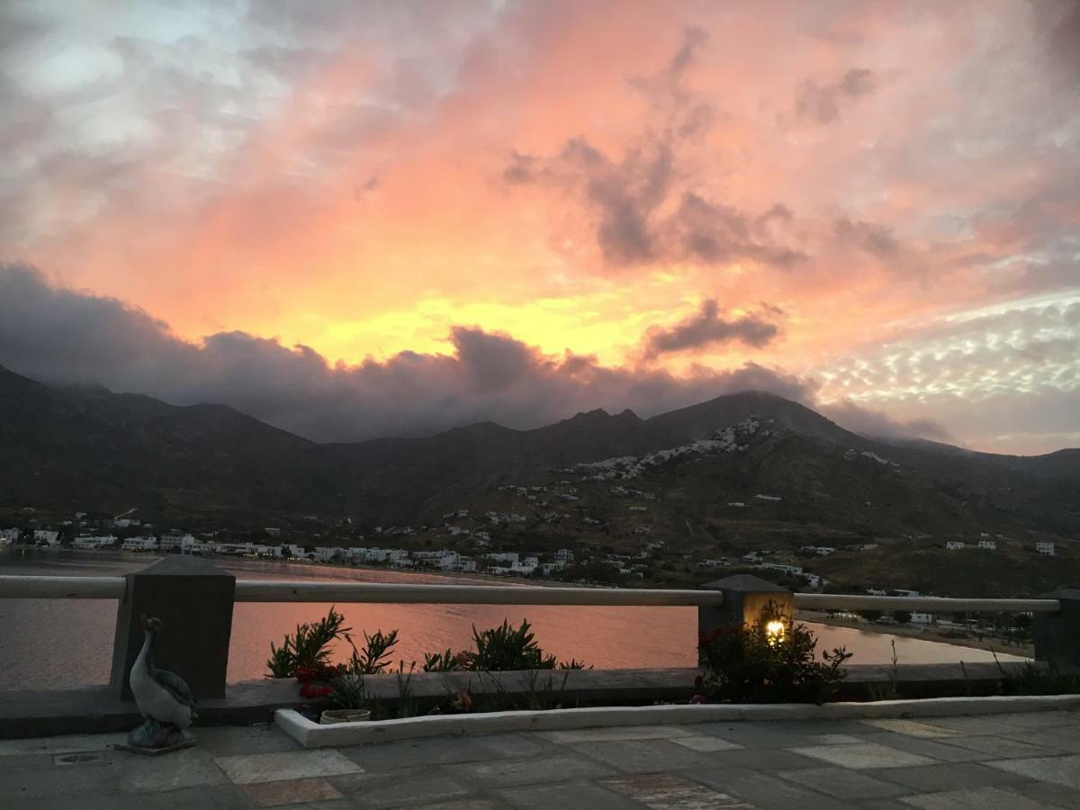 Studios Niovi Serifos Livadi  Exteriér fotografie